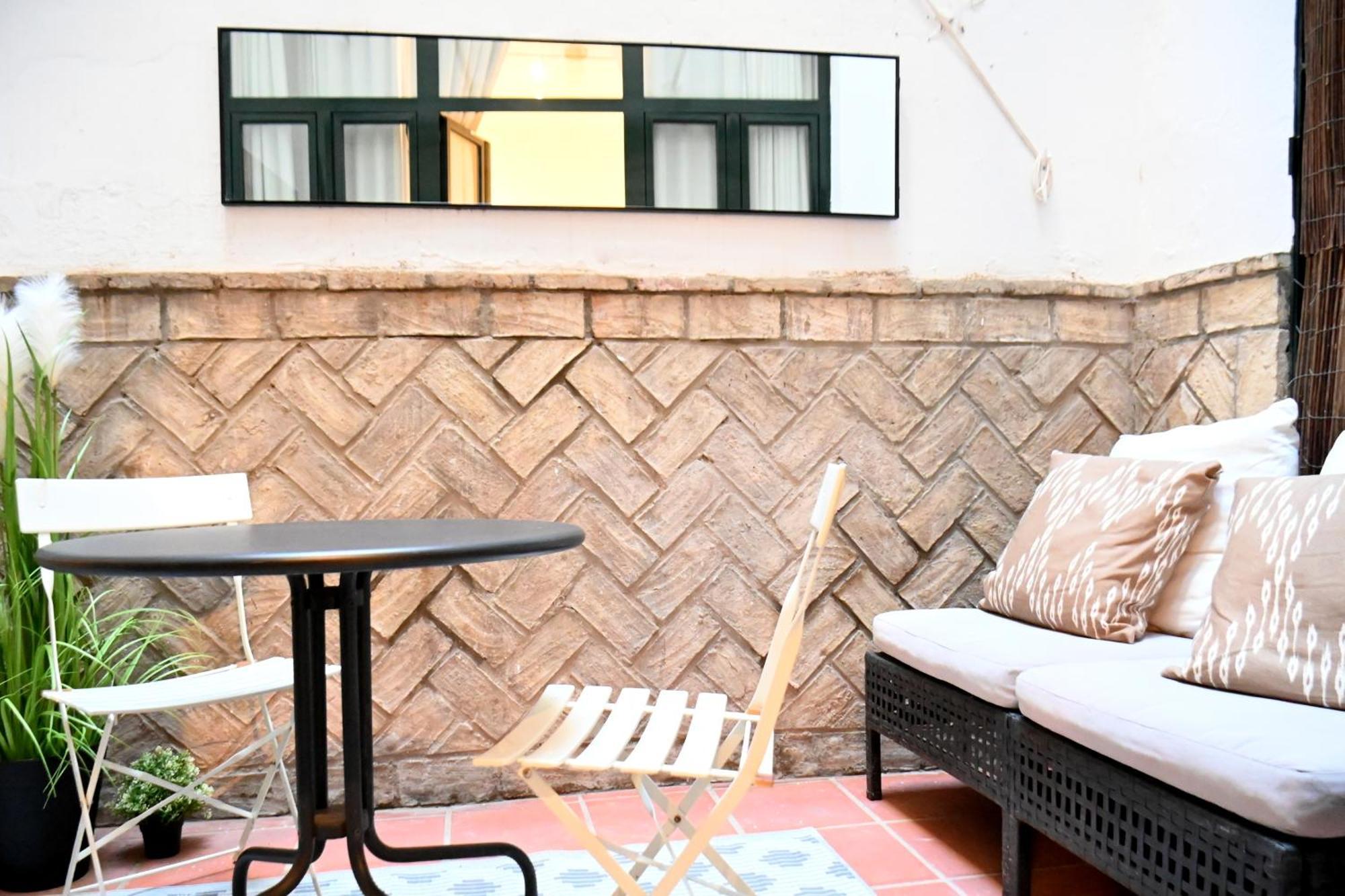 Tu Casa Con Patio En La Alameda *